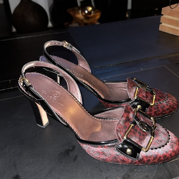 Black and Crimson Cole Haan Haired Sling-backs - Picture 8 of 9